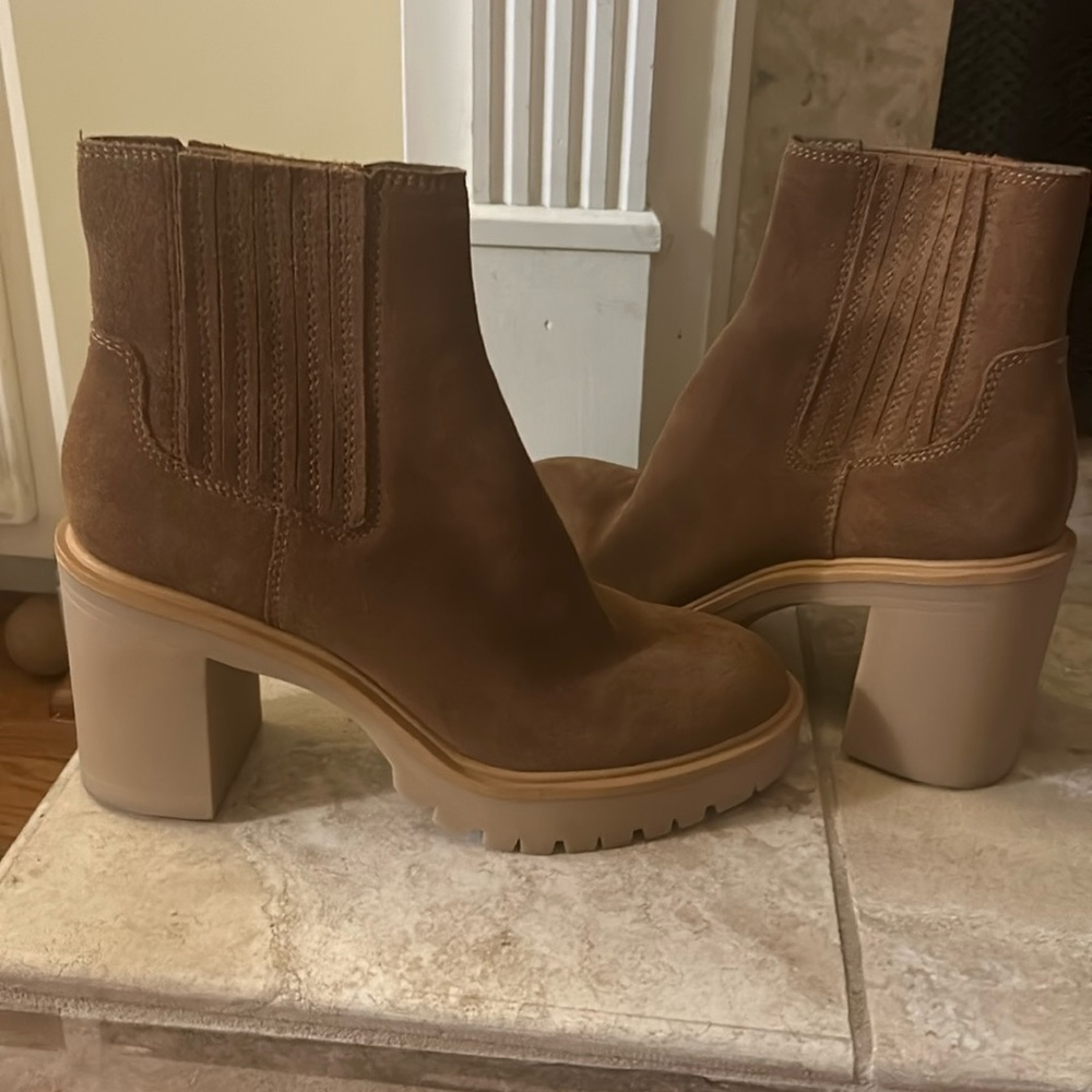 Dolce Vita Caster H2O suede booties size 9. Color is mushroom